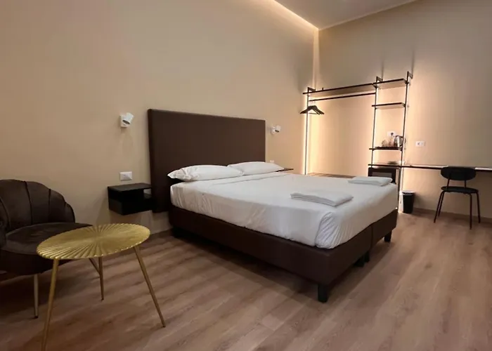 Guest house Colosseum Deluxe 4*